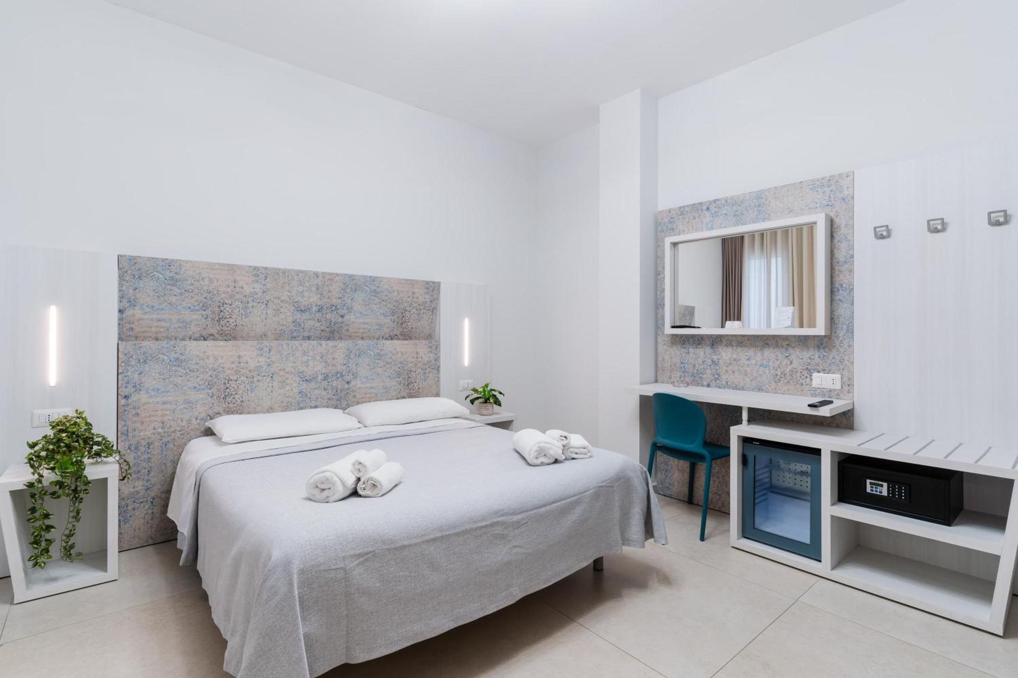Hotel Da Ettore - Salento Selection Porto Cesareo Buitenkant foto