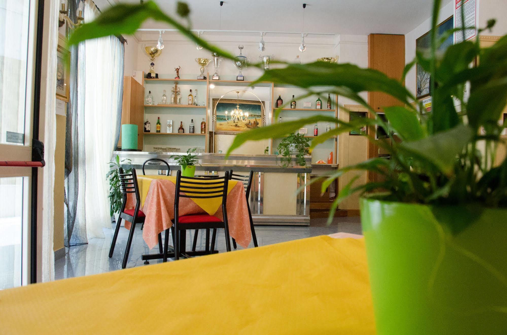 Hotel Da Ettore - Salento Selection Porto Cesareo Buitenkant foto